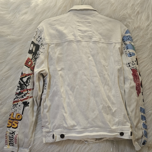 COOPER RIVET WHITE ICON DENIM JACKET - Picture 2 of 8